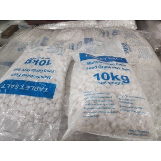【小江淨水設備】三包免運   21包再送1包10公斤 軟化水鹽錠NG品一包10公斤  ，符合食品用，會有細鹽狀況。
